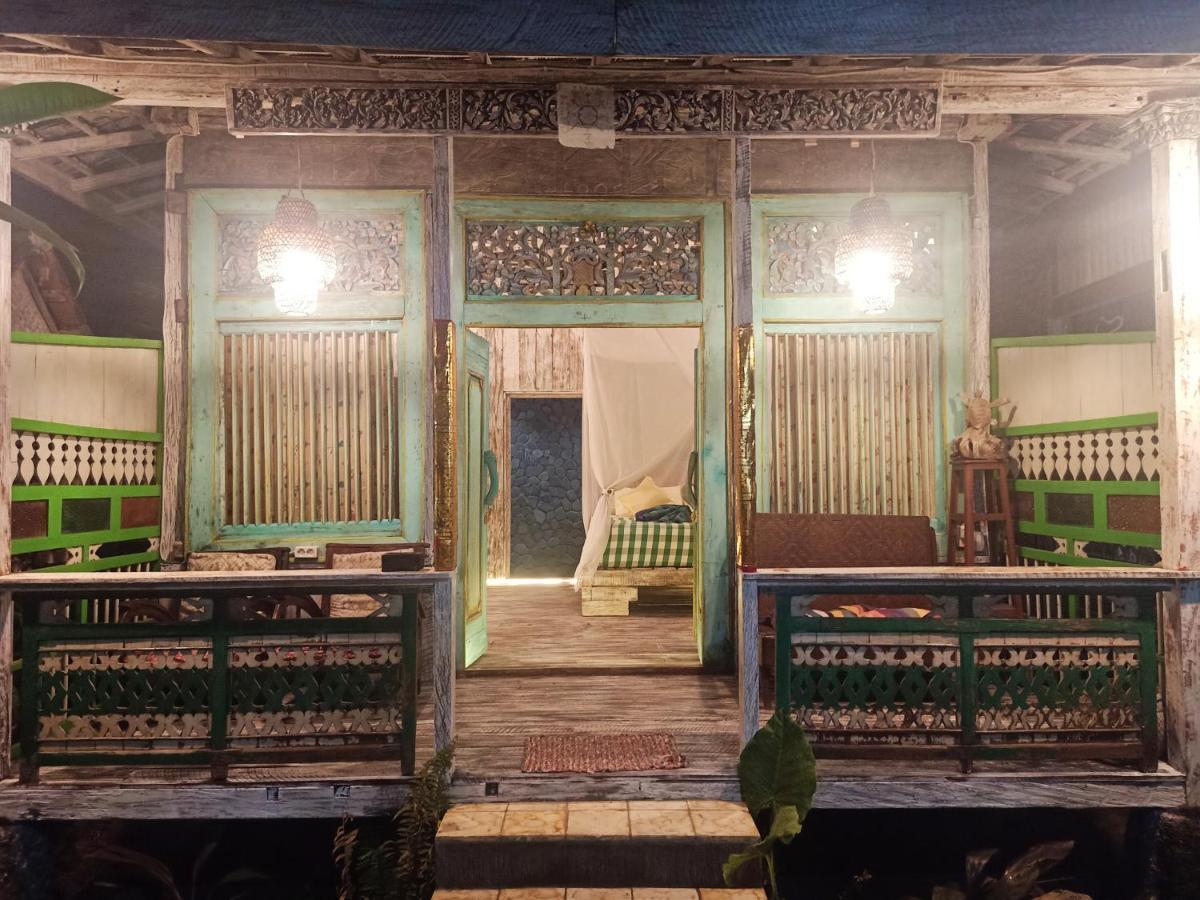 Santhiku Hotel & Spa 罗威那 外观 照片