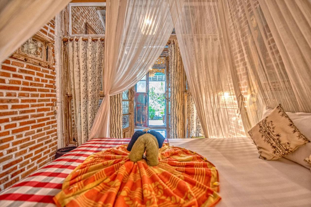 Santhiku Hotel & Spa 罗威那 外观 照片