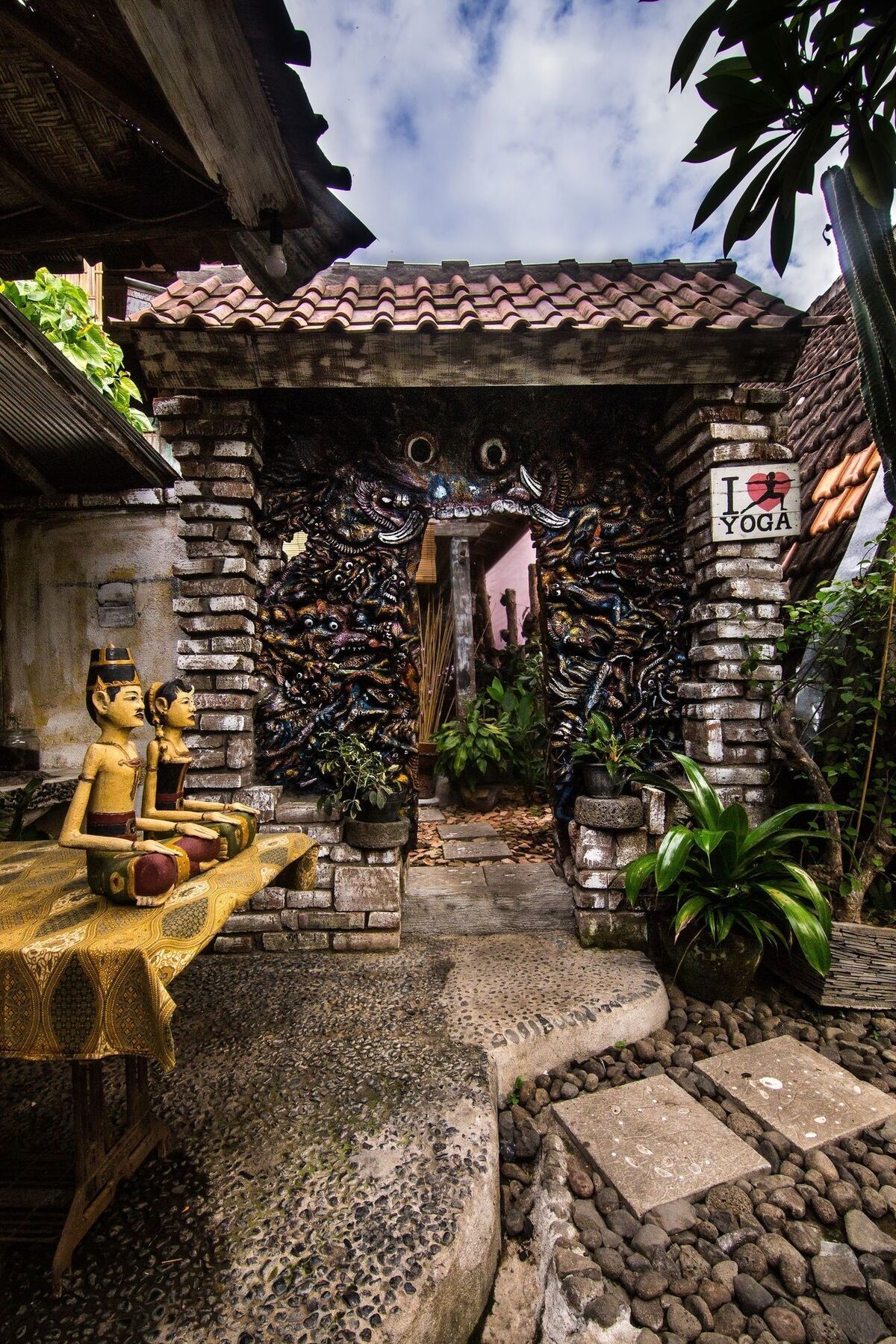 Santhiku Hotel & Spa 罗威那 外观 照片