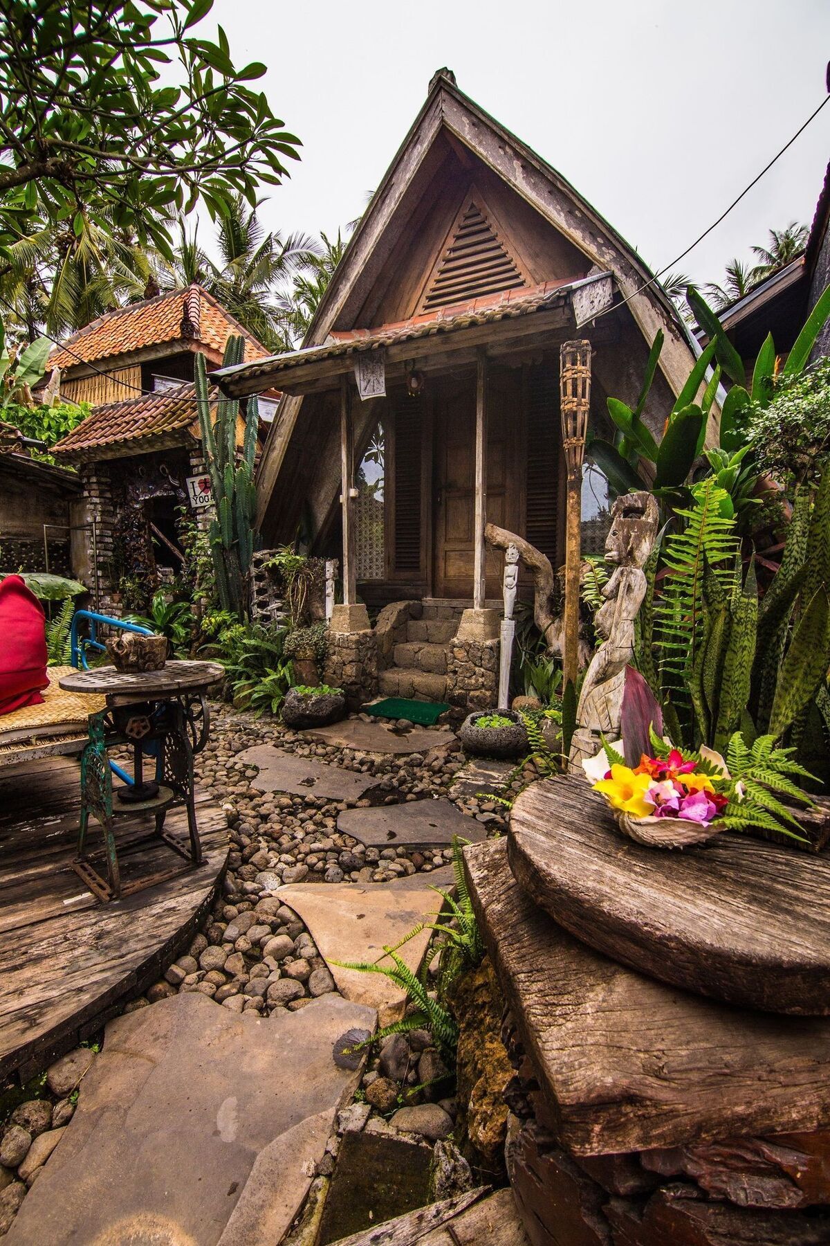 Santhiku Hotel & Spa 罗威那 外观 照片