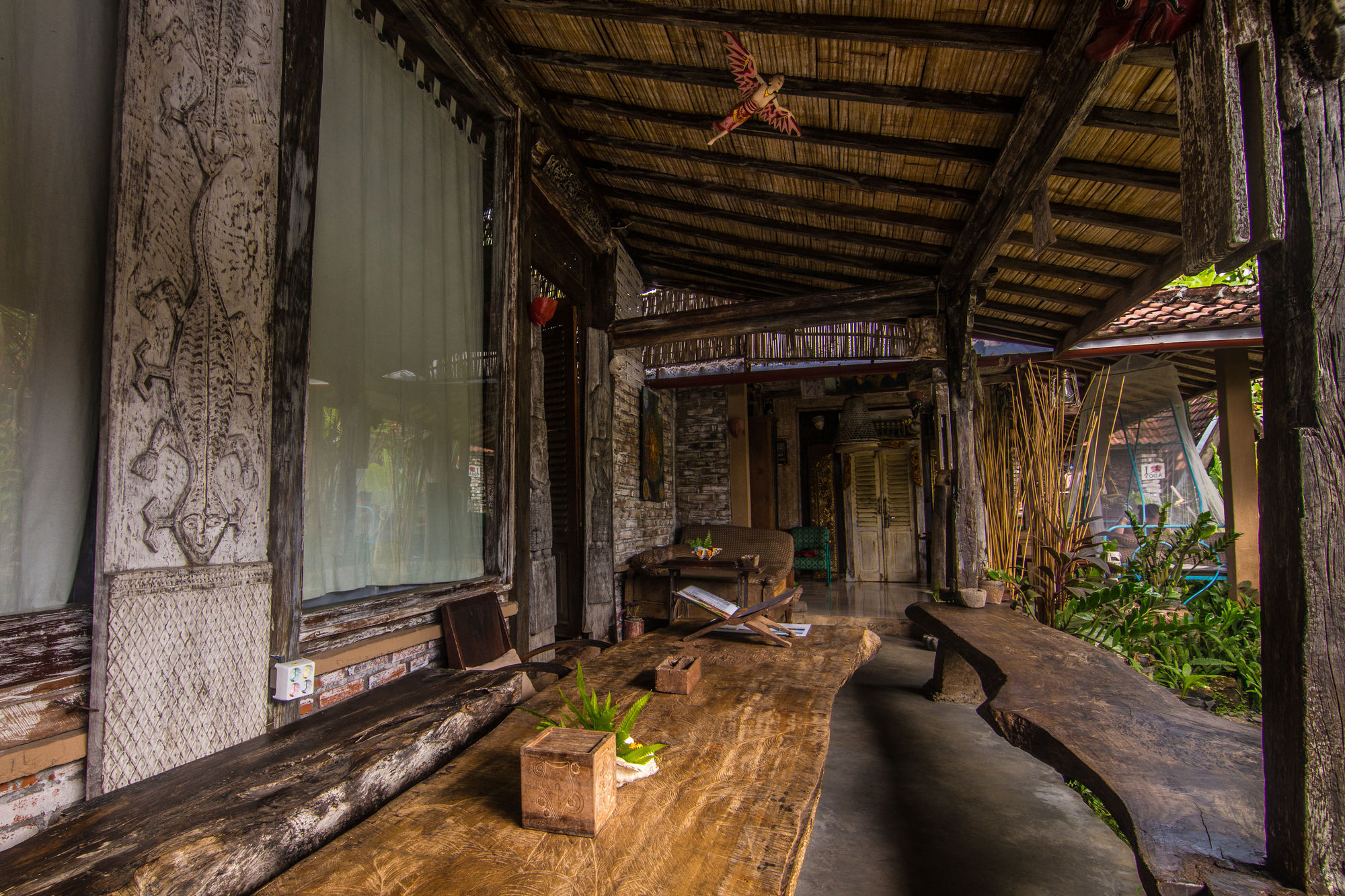 Santhiku Hotel & Spa 罗威那 外观 照片